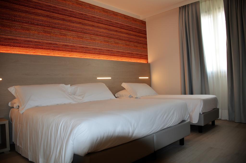 Hotel San Marco Peschiera del Garda Ngoại thất bức ảnh