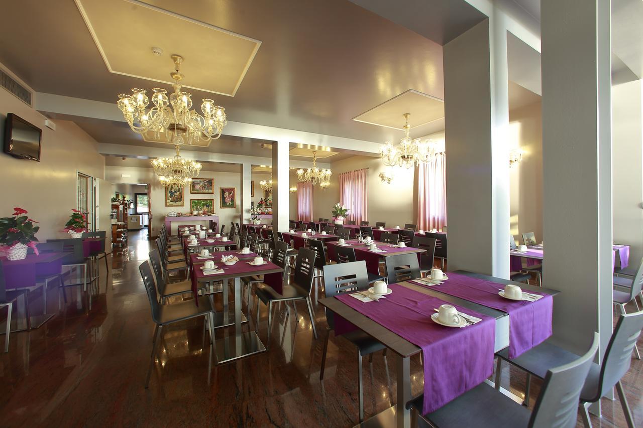 Hotel San Marco Peschiera del Garda Ngoại thất bức ảnh
