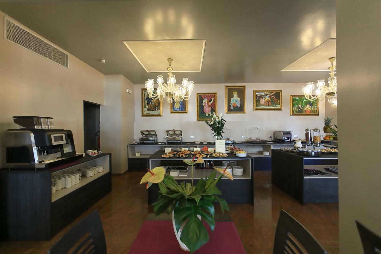 Hotel San Marco Peschiera del Garda Ngoại thất bức ảnh